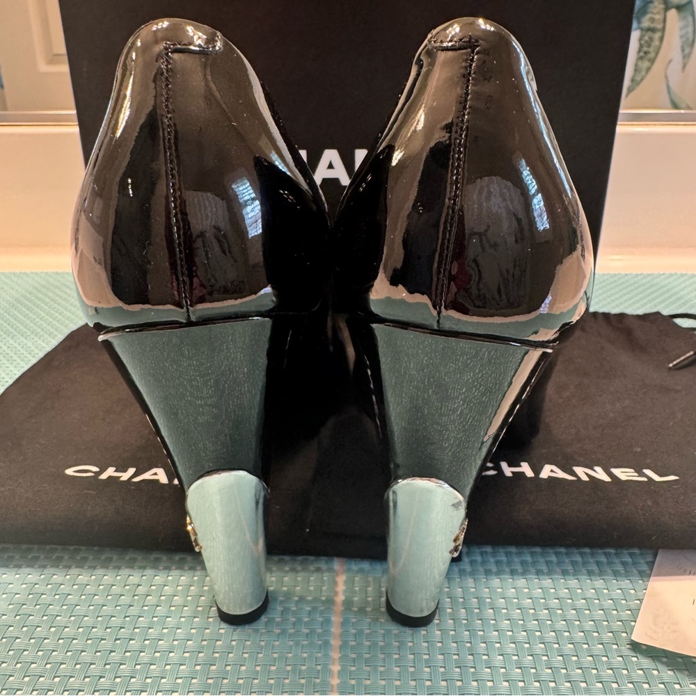 Authentic CHANEL Black patent peep toeHeels with silver like new box/ receipt - Picture 5 of 16